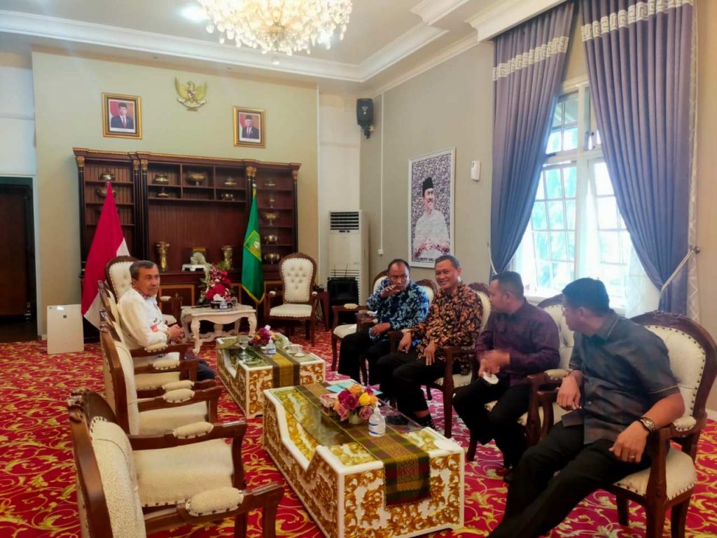 Ir. Effendy Sianipar dan Drs. Syamsuar Agendakan Hadir Muswil 7 DPW LDII Riau