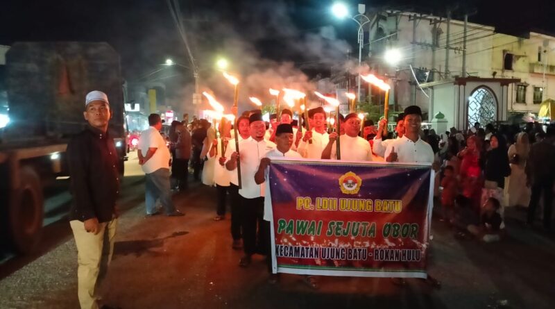 LDII Semarakkan Pawai Obor Tahun Baru Islam 1446 H Kecamatan Ujung Batu